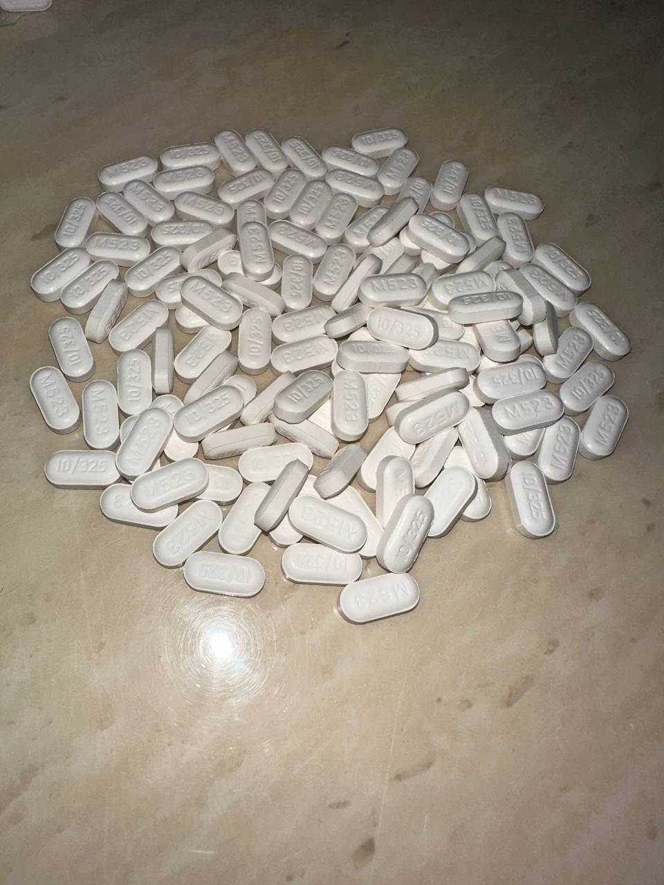 100 Percocet 10s M325